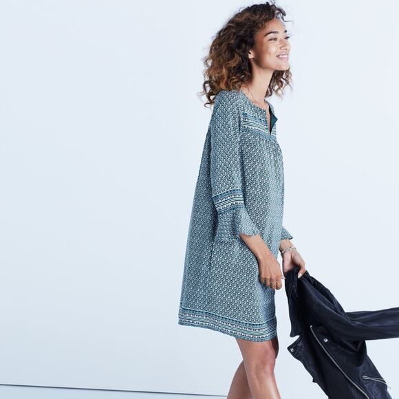 Women's Blue Starland Bell Sleeve Shift Dress Bandana Floral Size Small - Picture 1 of 7